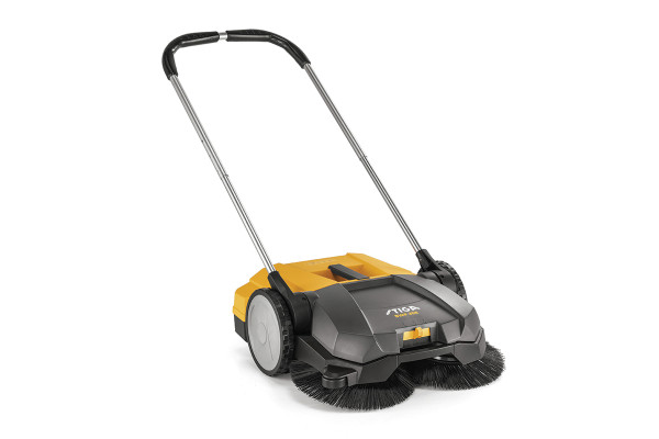 Fiskars Ručna rotaciona četka (Sweeper) Stiga SWP 355 BAŠTA, BAZENI I ALATI