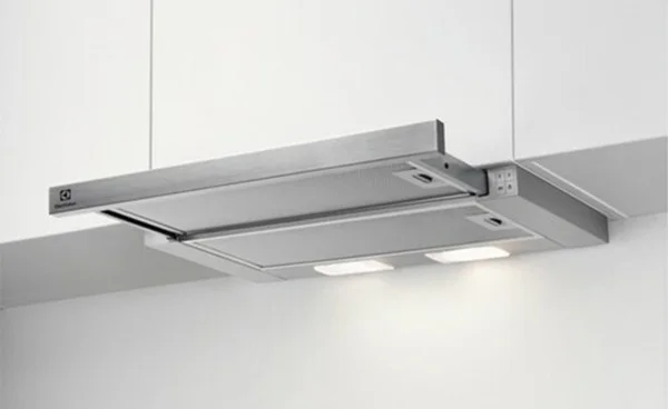 Electrolux teleskopski aspirator LFP326S BELA TEHNIKA