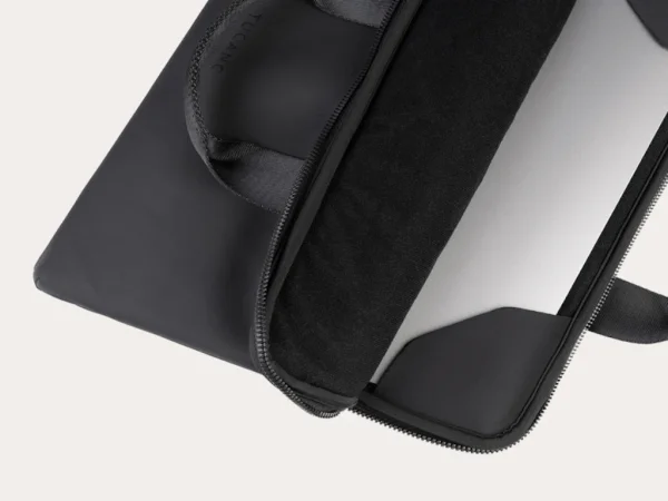 Tucano Torba GOMMO SUPERSLIM BAG 15.6'' crna (BSGOM1516-BK)  LAPTOP  I DESKTOP RAČUNARI