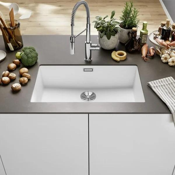 https://www.tempo-tehnika.rs/images/products/big/184498.webp