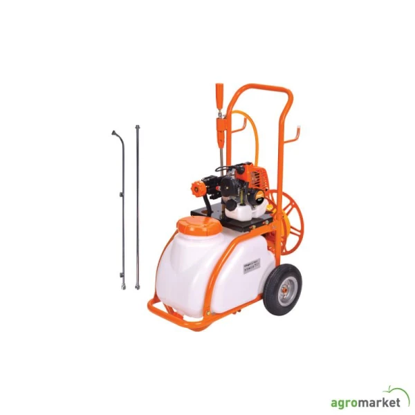 Villager VS 30 Motorna prskalica na kolicima Logik grupe