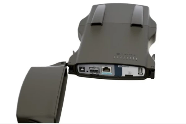 MikroTik L23UGSR-5HaxD2HaxD-NM NetMetal ax RouterOS L4 EU IT KOMPONENTE I PERIFERIJA